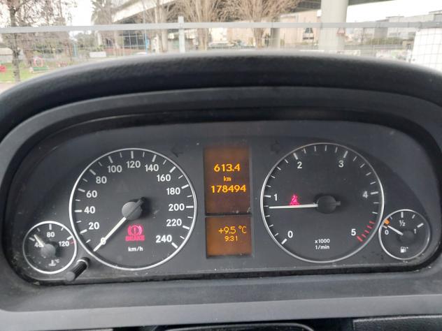 MERCEDES A 180 CDI ELEGANCE 10/2011 - Foto 10