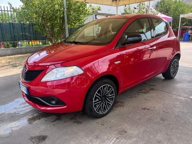 Lancia Ypsilon 1.2 69 CV 5 porte S&S Platinum - 2020