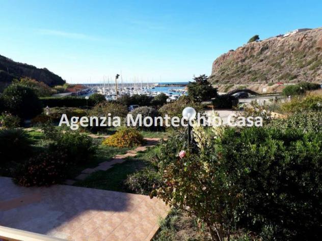 Bilocale Ristrutturato con Vista Mare a Pochi Passi dal Porto - Foto 13