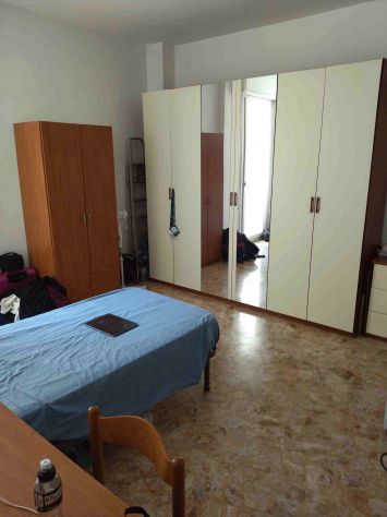 Posto letto in camera doppia per studemtessa universitaria - Foto 3
