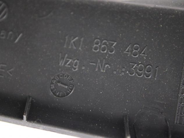 1K1863484 RIVESTIMENTO VANO PIEDI LATO DESTRO VOLKSWAGEN GOLF 6 1.6 D 77KW 5M 5P (2012) RICAMBIO USATO - Foto 2