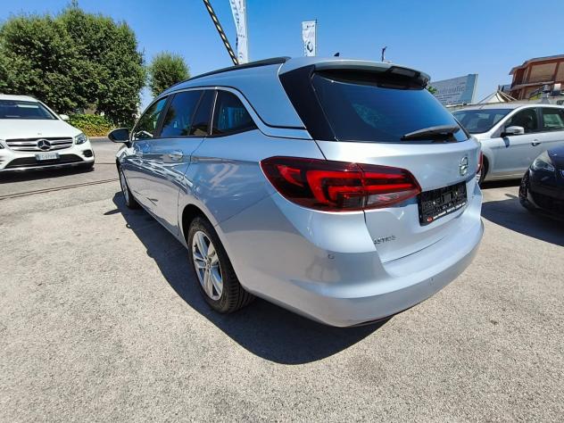Opel Astra 1.6 CDTi 110CV Start&Stop Sports Tourer Innovation - Foto 6