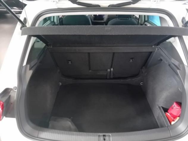 VOLKSWAGEN Tiguan 2.0 TDI 150 CV SCR DSG Life rif. 24208659 - Foto 10