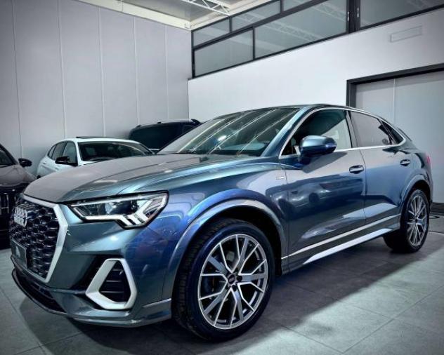 Audi Q3 SPBK 2.0 TDI 150CV S-Tronic S-Line - Foto 3