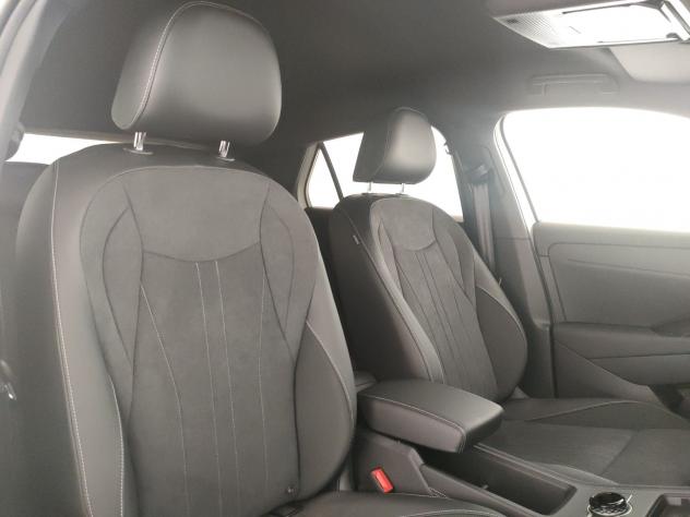 Volkswagen T-Roc 1.5 etsi Style 150cv dsg - Foto 8