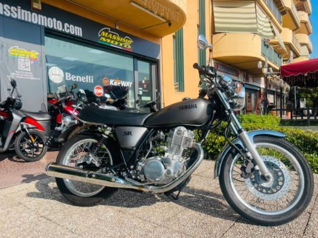 YAMAHA SR 400 TUTTO INCLUSO ANCHE PASSAGGIO! MINI RATE rif. 24000034 - Foto 4