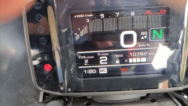 YAMAHA XSR 900 - Unico Prop. - 10.700km - Full Optional + Borse - Foto 5