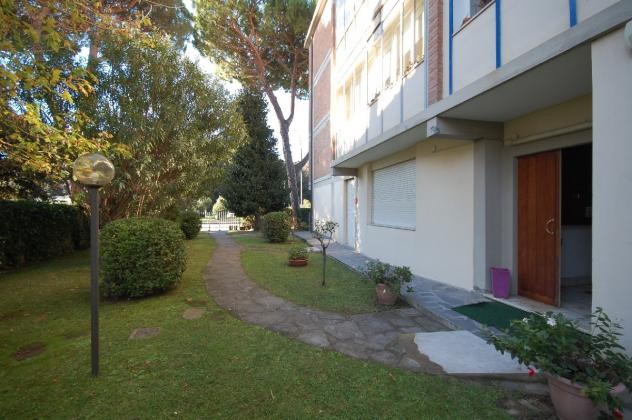 appartamento in vendita a Viareggio in zona Marco Polo