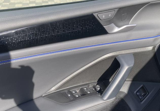 Volkswagen Tiguan R-Line 1.5 TSI E-Hybrid 204CV DSG - Foto 9