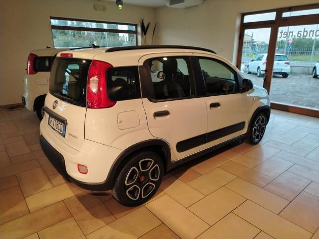 Fiat Panda 1.0 FireFly S&S Hybrid City Life - Foto 6