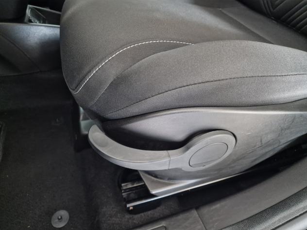 Lancia Ypsilon 1.0 Hybrid Gold 2023 - Foto 10