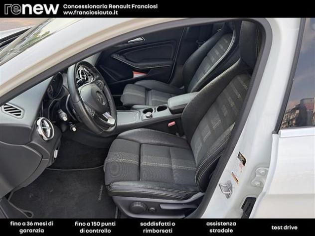 MERCEDES-BENZ GLA 200 D Sport 7G-DCT rif. 23872060 - Foto 10