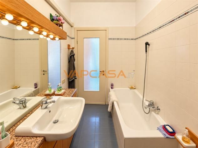 VILLA SINGOLA SU UN UNICO PIANO CON AREA ESTERNA PRIVATA - Foto 11