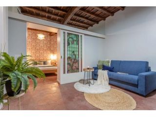 Ambra - Elegant Apartment at the Imperial Forums