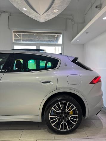 Maserati Grecale MHEV 300 CV AWD GT PrimaSerie - Foto 7