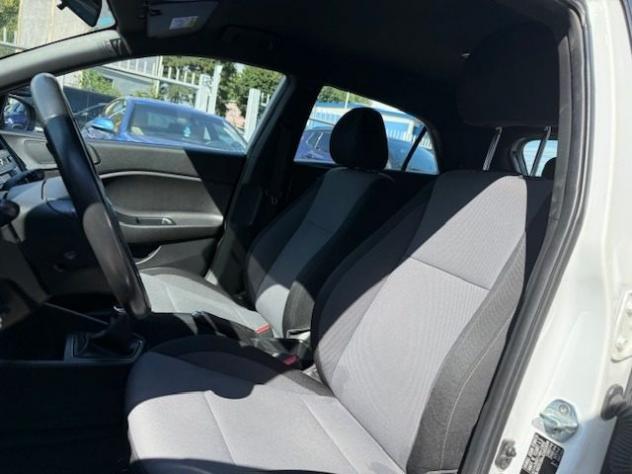 HYUNDAI i20 1.2 84 CV 5 porte Blackline rif. 23873303 - Foto 9