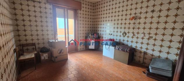 PACECO – Soluzione indipendente con due unità abitative, piano terra, primo e secondo, mq 270 complessivi oltre terrazzo e giardino. Buone condizioni. - Foto 5