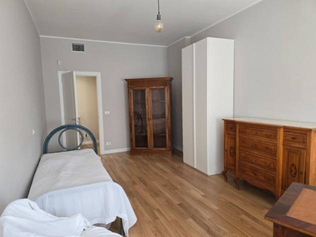Appartamento di 150 m² con 4 locali in affitto a Torino - Foto 12