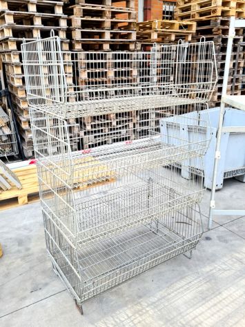 cesta espositiva in filo usata