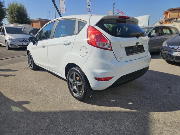 Ford Fiesta 1.0 80CV 5 porte - Foto 4