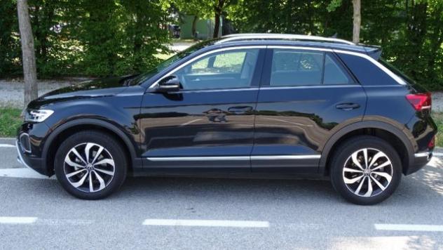 VOLKSWAGEN T-Roc 1.5 TSI ACT, 150 cv, Automatico "DSG", Style.. rif. 23864122 - Foto 4