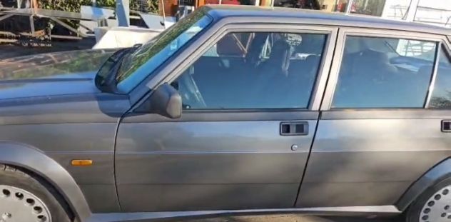 Alfa romeo 75 3.0 v6 - Foto 6
