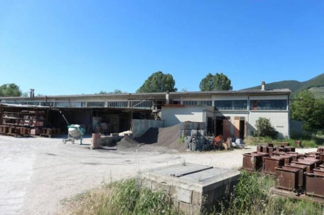 Immobile in asta di 446 m² in vendita a Gualdo Tadino - Foto 4