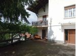 Villa di 240 m² con 5 locali e box auto doppio in vendita a Biandronno
