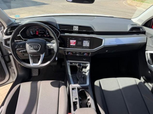 AUDI Q3 35 TDI S tronic Business rif. 24065145 - Foto 9