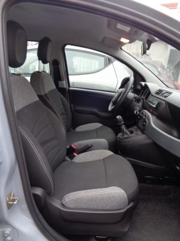 FIAT New Panda 1000 HYBRID 70 CV PDC STEREO USB ITALIA rif. 23993225 - Foto 9