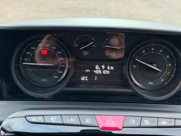 Lancia Ypsilon 1.0 FireFly Hybrid GOLD.plus - Foto 8