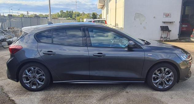 FORD - Focus - 1.0 EcoBoost Hybrid 125CV 5p.ST-L. - Foto 4
