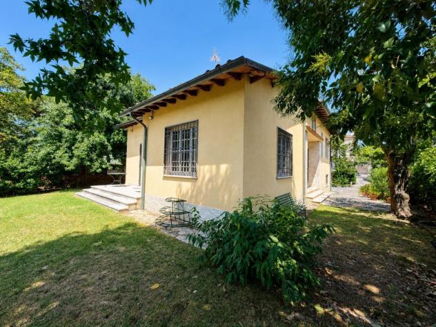 Villa in vendita a Lucca 320 mq Rif: 1428647 - Foto 2
