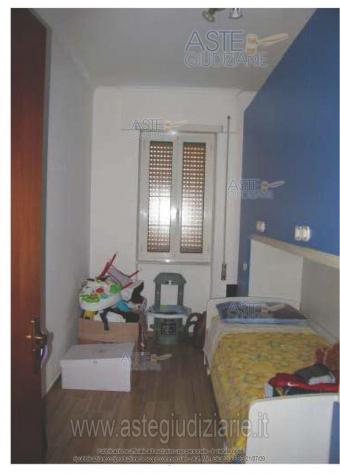 IMMOBILI-IMMOBILE RESIDENZIALE-Via Nepi n. 1 - Foto 3