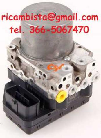 Toyota Rav 4 2.2 anno 2012 gruppo ABS 44540-42311