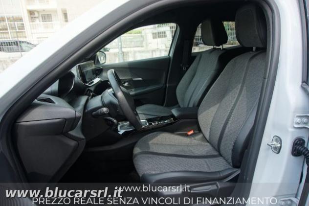 PEUGEOT 2008 PureTech 100 Allure S/S rif. 23748827 - Foto 6
