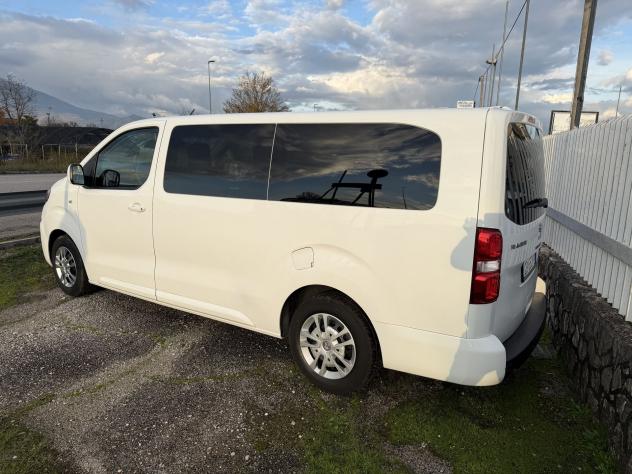 Peugeot Traveller Traveller BlueHDi 150 Long PASSO LUNGO 8 POSTI - Foto 4