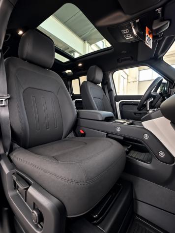 Land Rover Defender 110 3.0D I6 250 CV AWD Auto X-Dynamic HSE - Foto 9