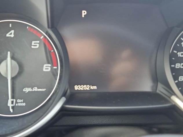 Alfa Romeo Giulia 2.2 Turbo Diesel 160CV Business AT8 - Foto 6