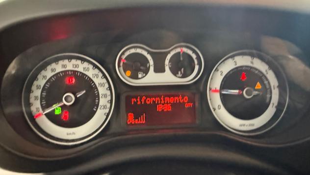 Fiat 500L 1.4 T-Jet 120 CV GPL Lounge - Foto 10