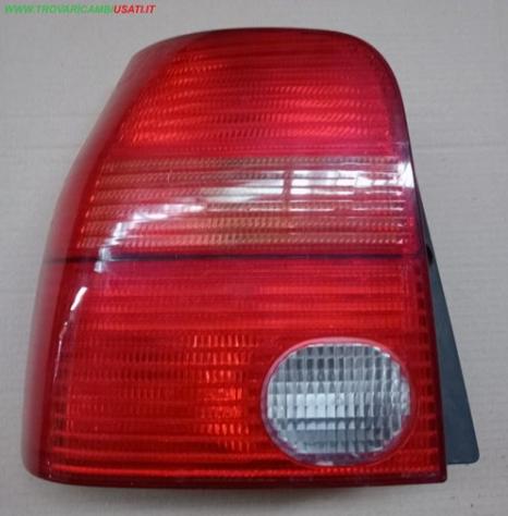 FANALE POST.S. VOLKSWAGEN LUPO (6X)  Parti elettriche  Fanaleria  Fanali  Fanale post. sx. VOLKSWAGEN - LUPO - 01-09-1998 - 01-05-2005