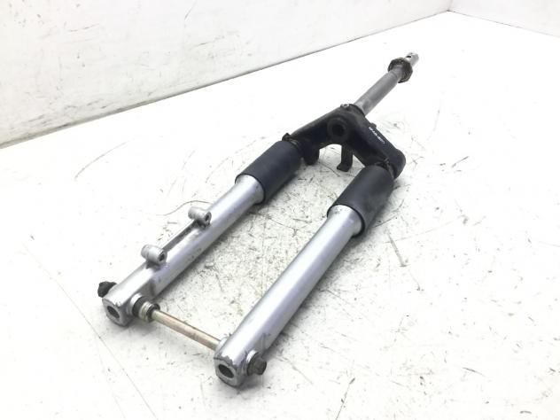 KYMCO PEOPLE 2T 50 FORCELLA ANTERIORE FODERI STELI PIASTRA INFERIORE 1999 2000