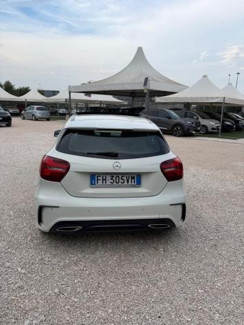 MERCEDES - Classe A - A 180 d Premium - Foto 5