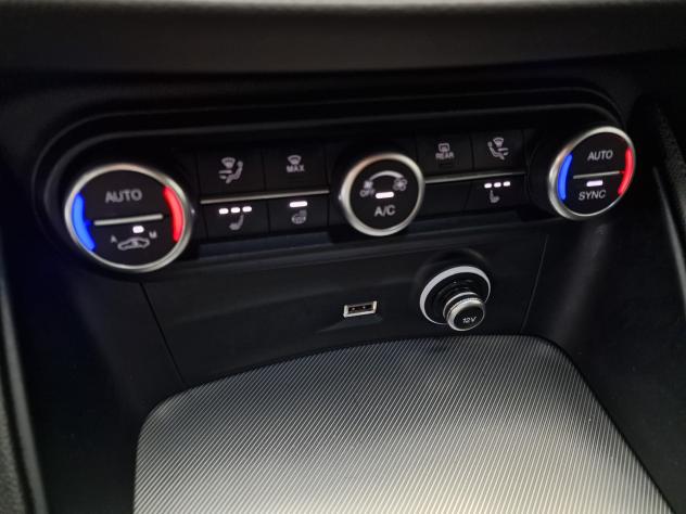 Alfa Stelvio 210 CV Veloce - Foto 9