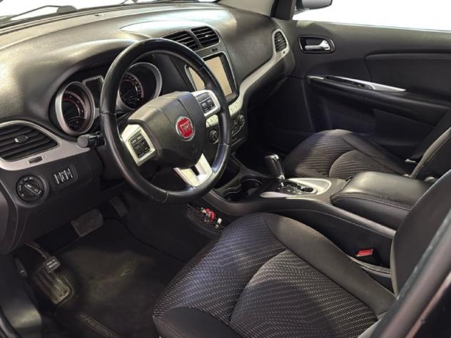 FIAT Freemont 2.0 MultiJet 16v 170cv automatica AWD Urban - Foto 8