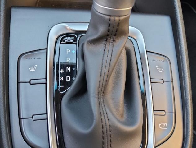 Hyundai Kona Hybrid 1.6 HEV xclass 2WD DCT - Foto 9