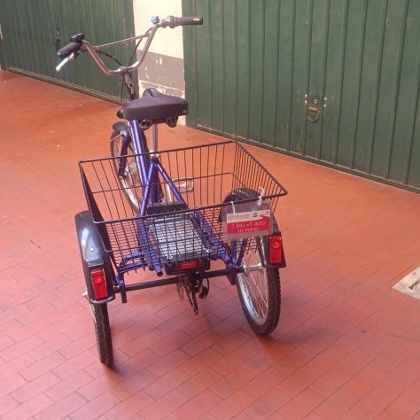 Vendo bicicletta a tre ruote con pedalata assistita - Foto 4