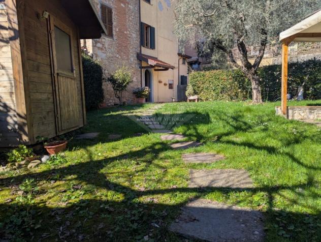 Prima collina vista mare - Appartamento finemente ristrutturato con giardino, a 5 minuti dal centro storico