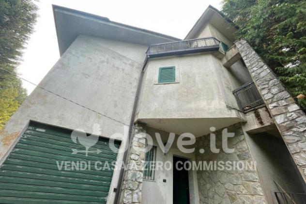 Villa di 300 m² con più di 5 locali in vendita a Santo Stefano in Aspromonte - Foto 3