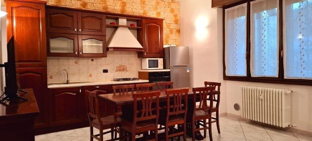 AMPIA STANZA SINGOLA DI CIRCA 25 MQ APPARTAMENTO CON SOLI 2 INQUILINI 700 - Foto 4